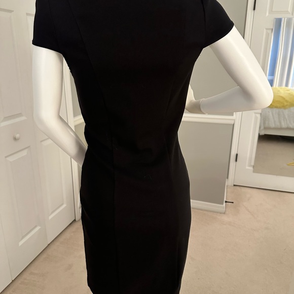 Black dress size M stretch fabric snap up - Picture 2 of 6
